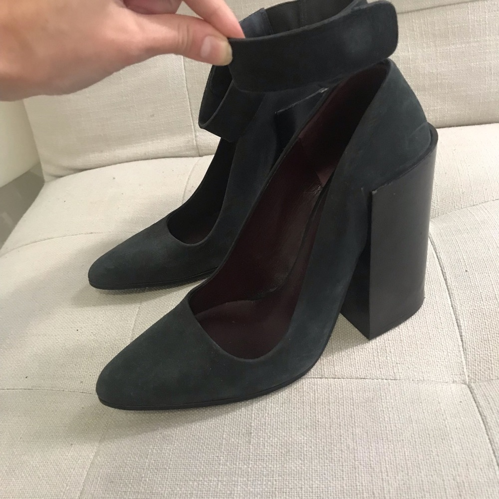 Acne Dark Green Terra Pump - Picture 4 of 8
